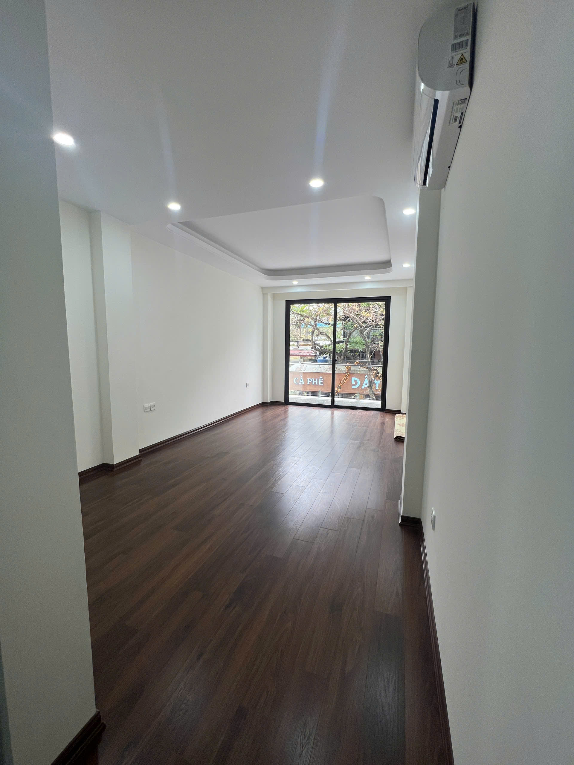 Cho thuê Mặt Phố Đăng Văn Ngữ, Đống Đa 4 tầng x 40m2, 3 PN, 4 WC KD Spa, Cà Phê, Trà Sữa - Ảnh 2